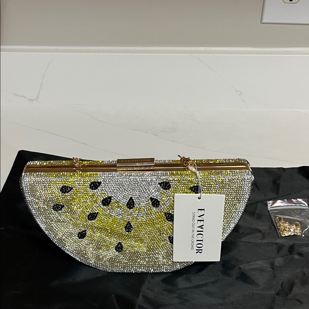 EVEVICTOR  Watermelon Slice Shape Crystal Clutch - Picture 7 of 14